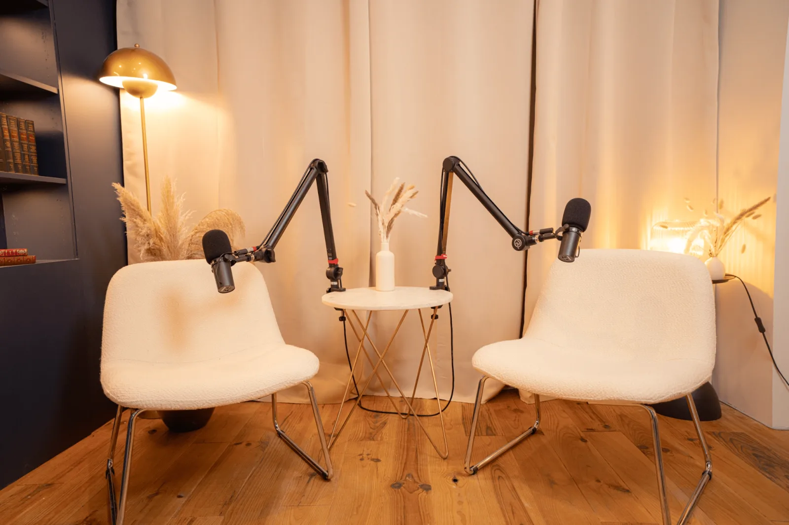 Décor Mercure du studio podcast KOSMOS à Bordeaux